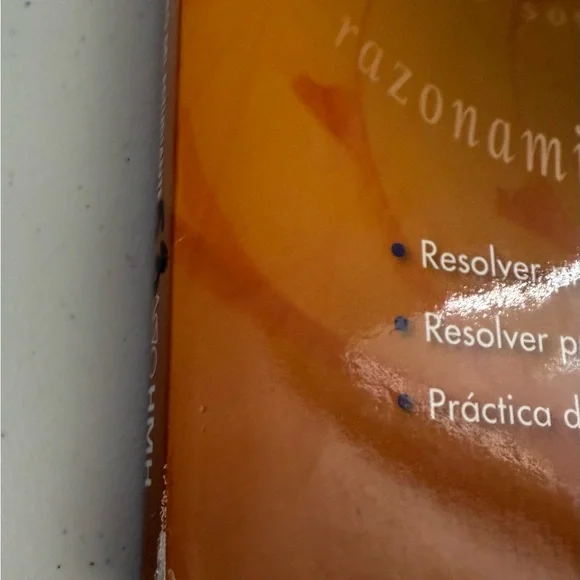 Steck-Vaughn Razonamiento Matemático Book - Picture 5 of 5